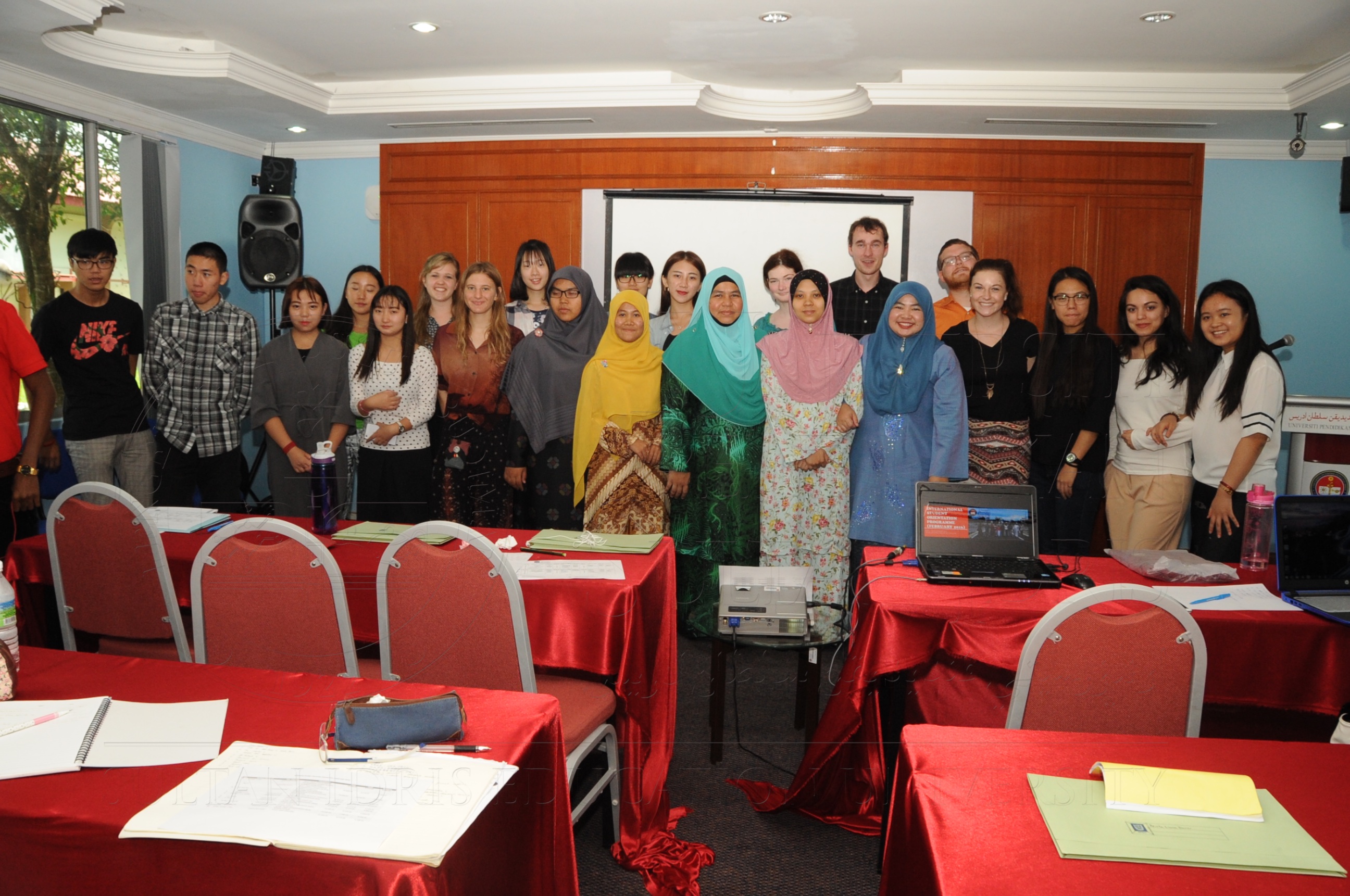 PRO16 17 antarabangsa HAS 0183